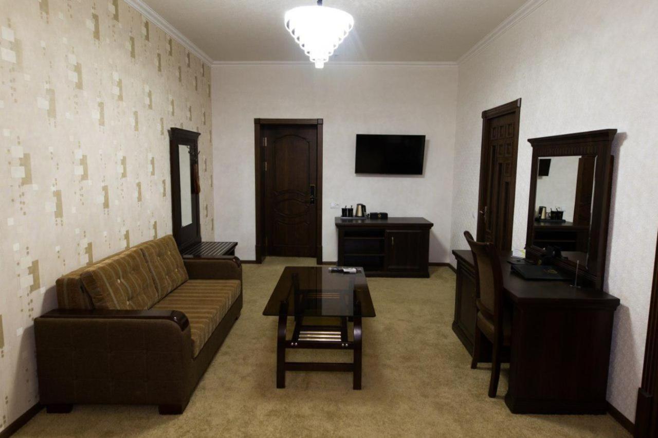 Alexander Hotel Samarkand Ngoại thất bức ảnh